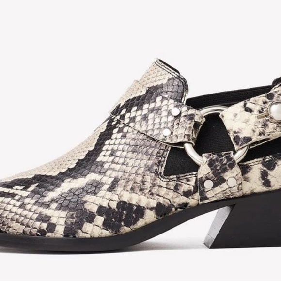 Rag & Bone Westin Harness Leather Booties In Black/cream Snakeskin Sz 38.5/8.5 - Picture 2 of 10